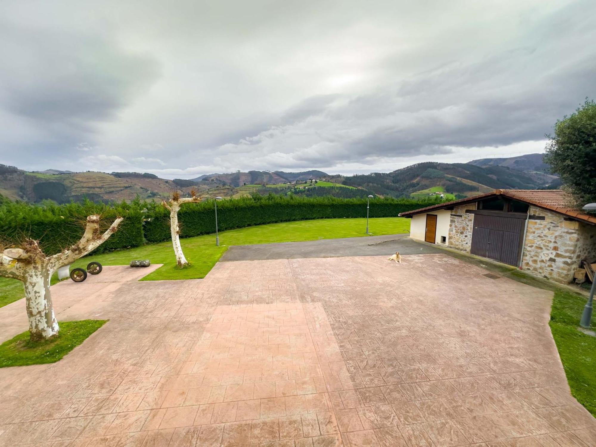 Amplia Casa Rural En Entorno Natural Ziortza-Bolibar Εξωτερικό φωτογραφία